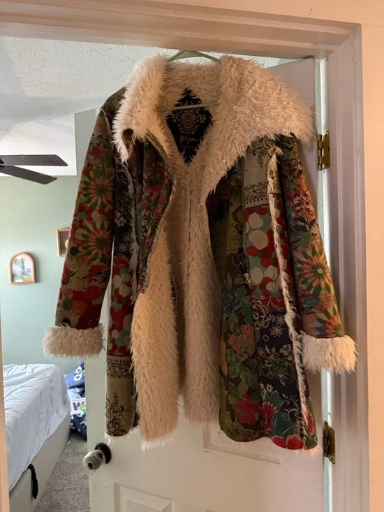 Johnny Was Multicolor Floral Suede Patchwork Coat with Cream Teddy Trim - Picture 2 of 7